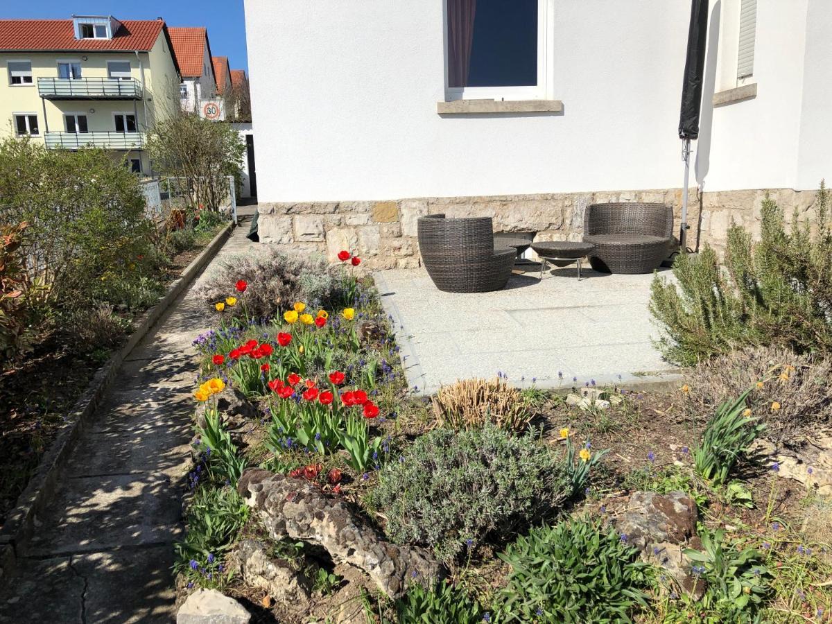 Altstadt Naehe 7 Min Fussweg Ueber Alte Maibruecke Zu Pension Mit Balkon & Garten, Ideal For Long Stay, Relocation Ochsenfurt Eksteriør bilde