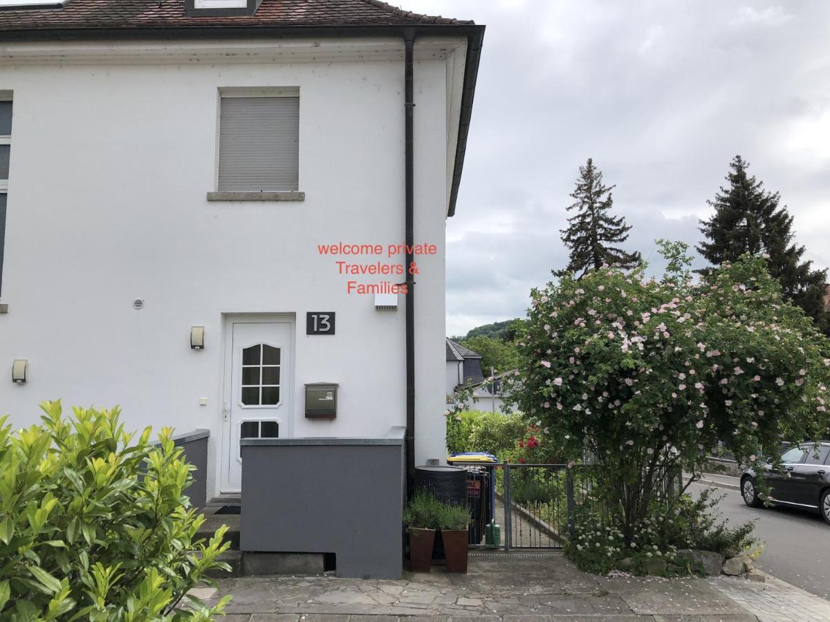 Altstadt Naehe 7 Min Fussweg Ueber Alte Maibruecke Zu Pension Mit Balkon & Garten, Ideal For Long Stay, Relocation Ochsenfurt Eksteriør bilde